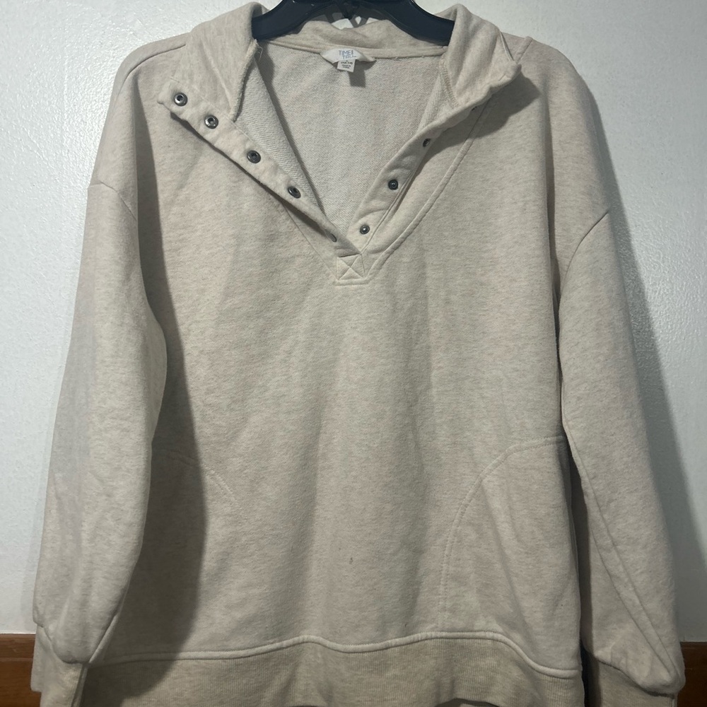 Time and Tru Cream Cozy Hooded Pullover